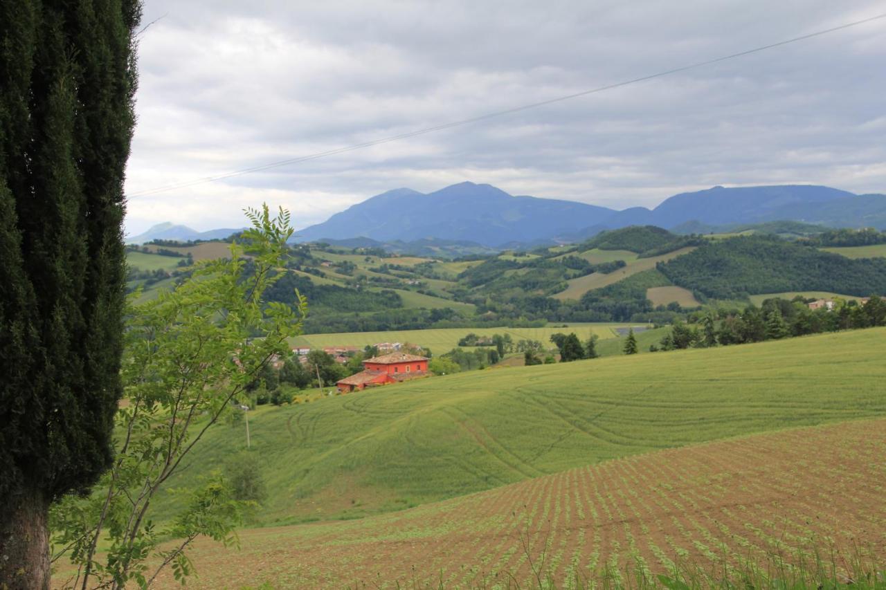 B&B Fox'S Hill Urbania Buitenkant foto