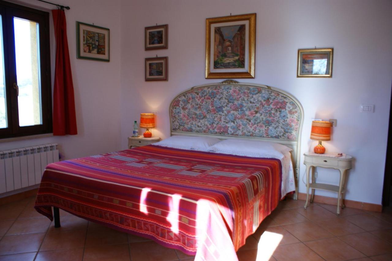 B&B Fox'S Hill Urbania Kamer foto